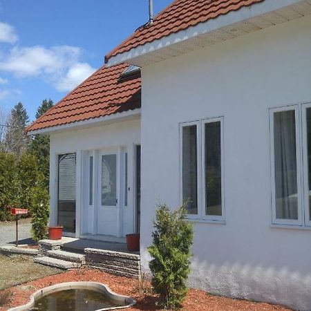 La Maison Du Village, Spa Shawinigan Eksteriør bilde