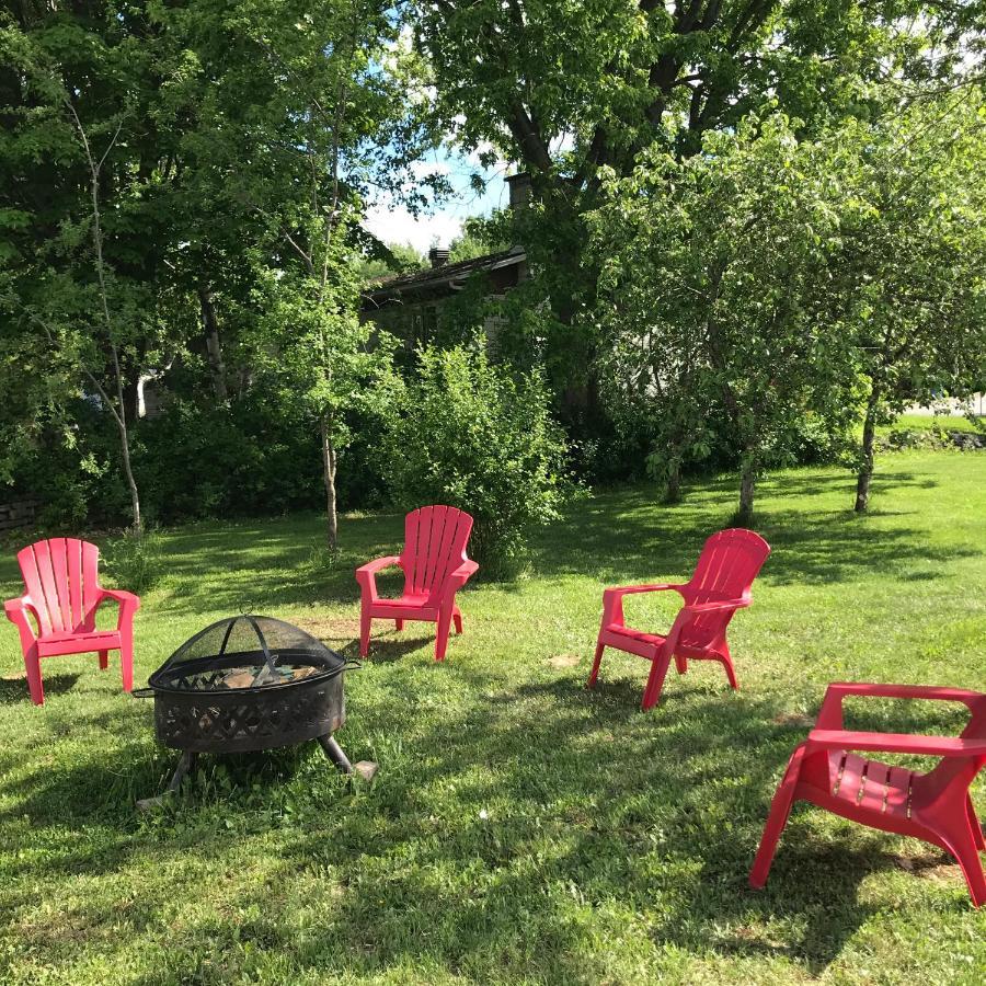 La Maison Du Village, Spa Shawinigan Eksteriør bilde